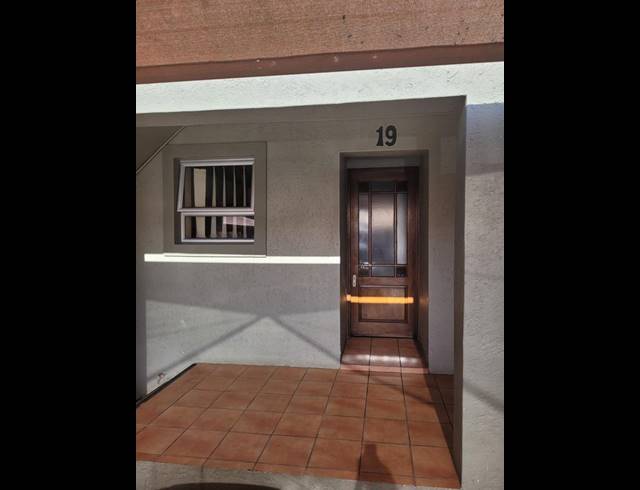 2 BEDROOM PROPERTY TO RENT IN HEIDERAND